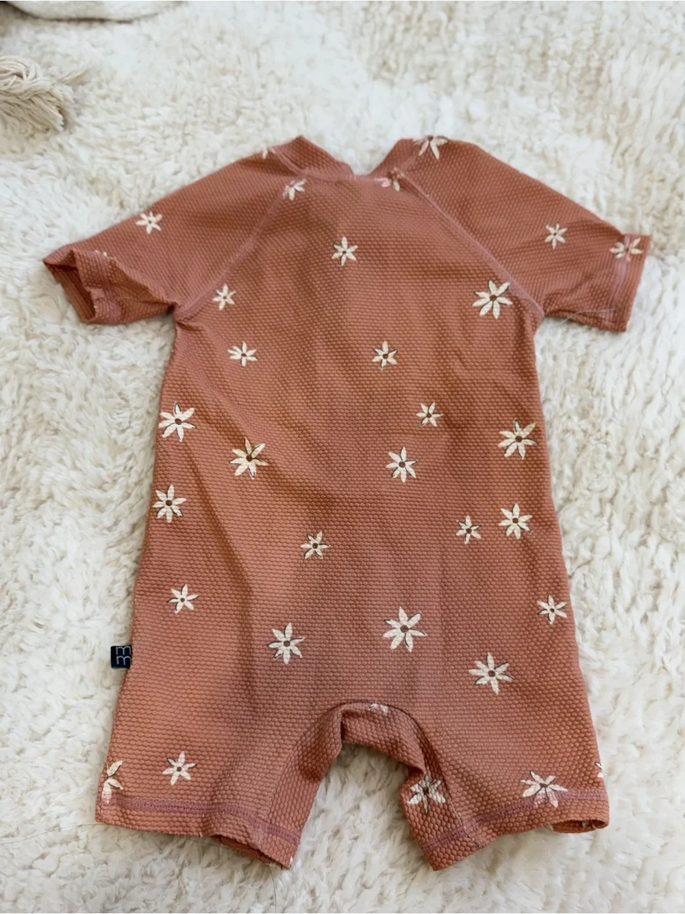 Short-Sleeve Kids Swim Bodysuit in Dusty Rose Daisy